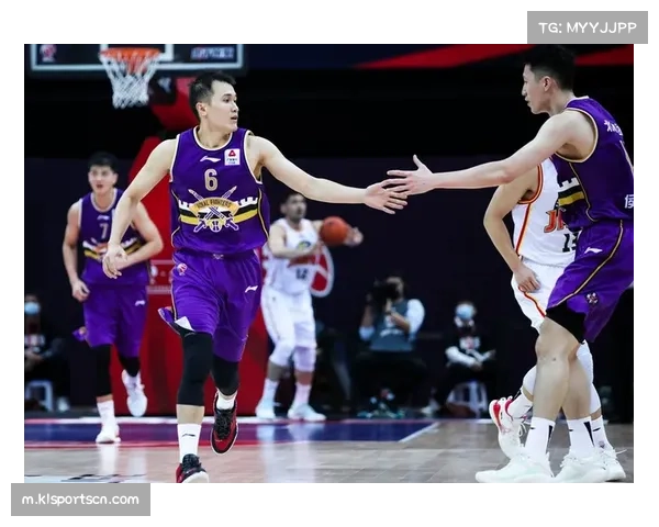 凯恩奥利塞未入FIFPRO最佳阵锋线名单引争议