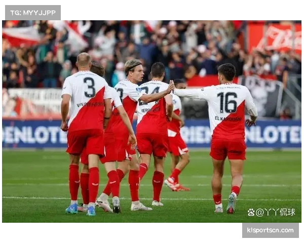 施特赖希战术稳定性 弗赖堡多年坚持同一体系形成独特战术文化